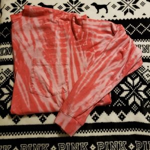 VS PINK Long Sleeve T-Shirt Size Large